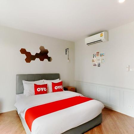 치앙마이 Oyo 825 Casampika B&B 외부 사진